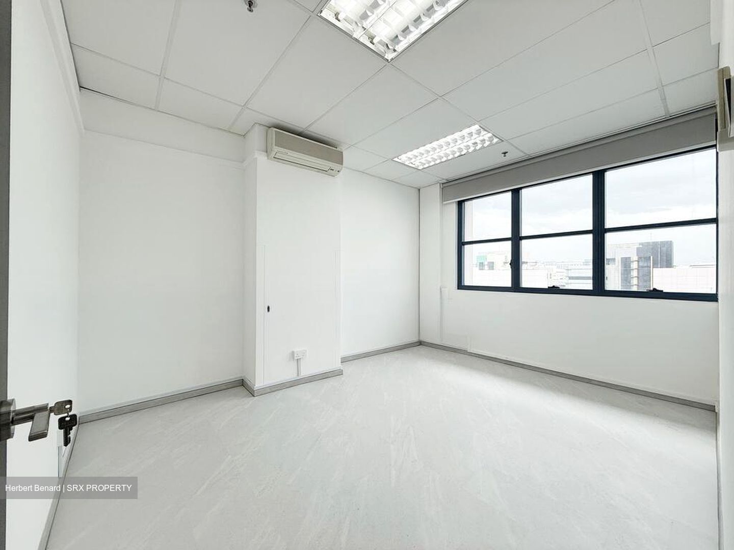Ubi Techpark (D14), Factory #526105331